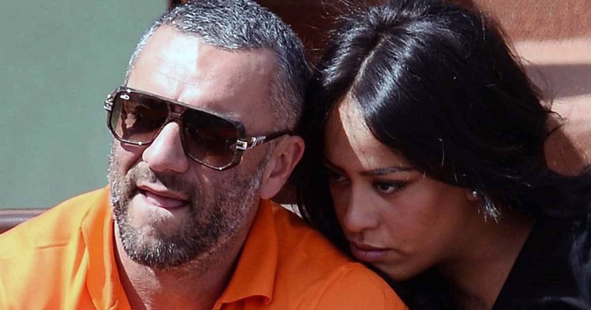 Amel Bent : la chanteuse est obligée de divorcer de son mari Patrick