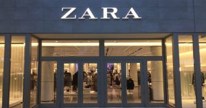 Zara - Pull à rayures