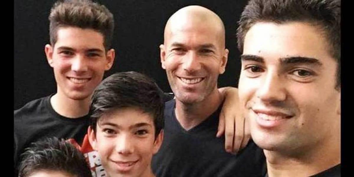 ‘’C’est du jamais vu’’ Zinédine Zidane et ses fils marquent le football de façon indélébile
