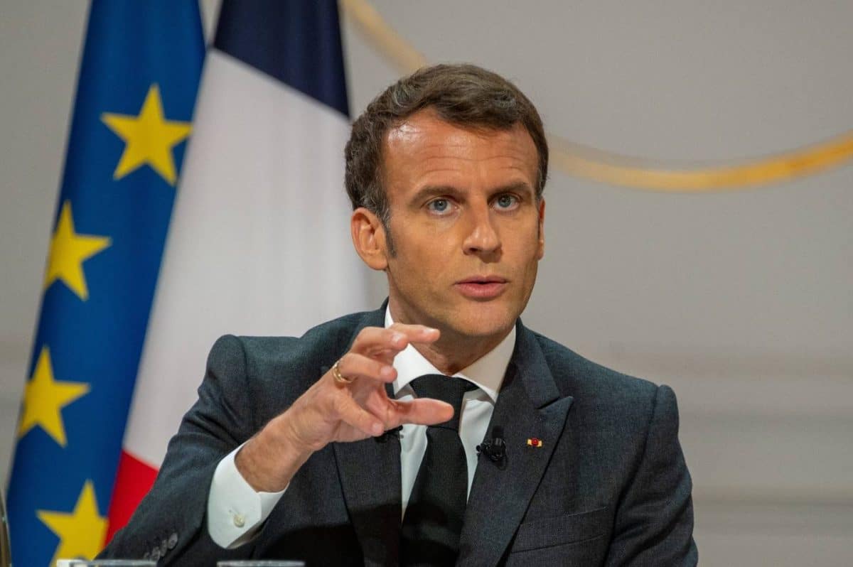 Nouveau plan d'investissement : Emmanuel Macron est accusé de faire campagne aux frais de l'état !