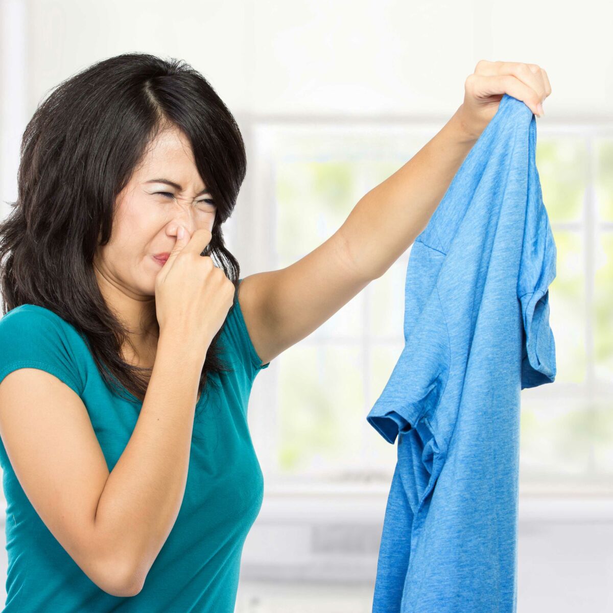 10- Astuce bien-être : quelques astuces pour vous débarrasser des odeurs de transpiration sur vos vêtements !