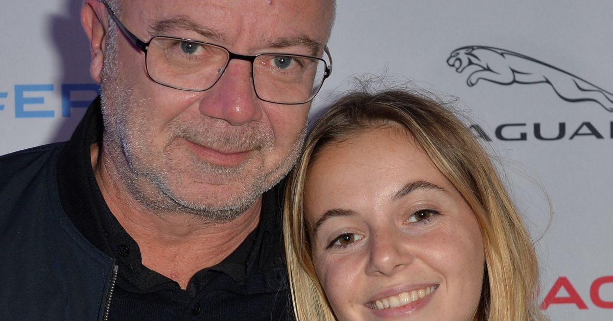 Enya Baroux, la fille d’Olivier Baroux est aussi une actrice, son père se réjouit !