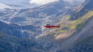 Comment réserver un vol en hélicoptère en Savoie ?