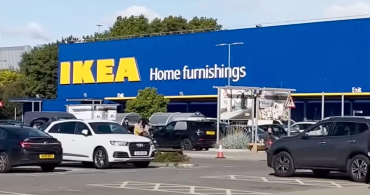IKEA - Source : YouTube